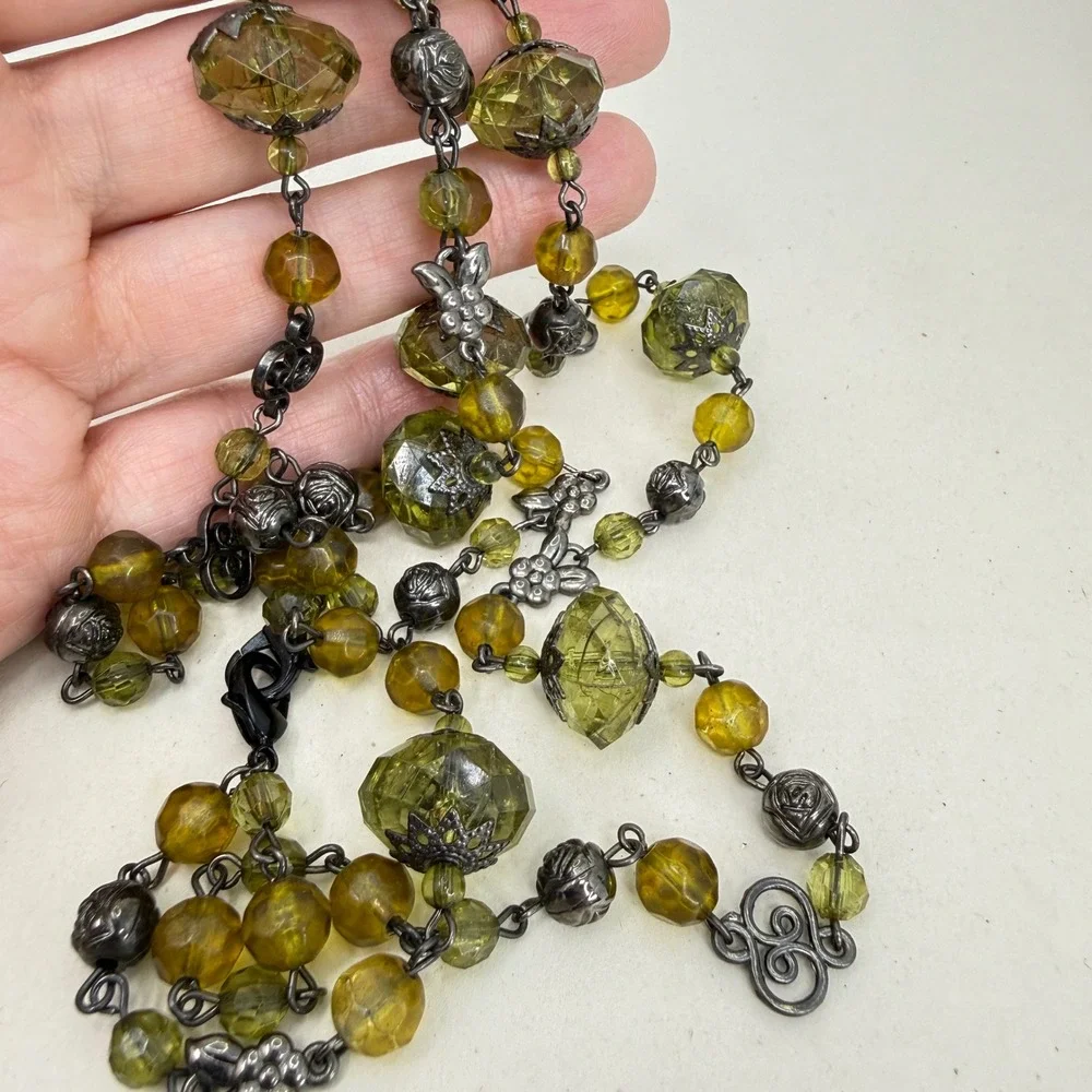 Faceted‎ Bead Necklace Green Olive Tone Metal Accents Neutral